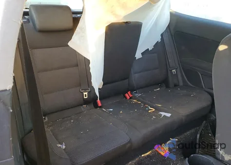 2010 Volkswagen Golf z USA, uszkodzony, nr VIN WVWBA7AJ8AW277497